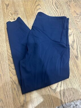 Spanx Booty Boost 7/8 Length Navy Blue
